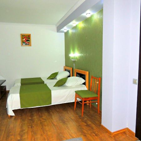 Sunny Tiflis Tbilisi Exterior photo
