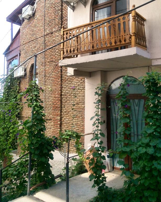 Sunny Tiflis Tbilisi Exterior photo