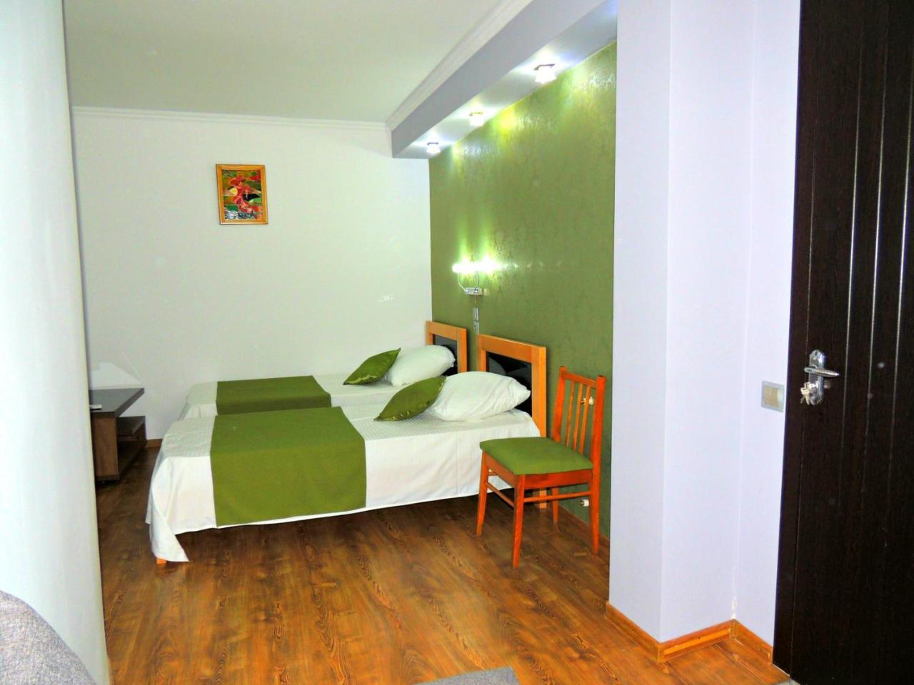 Sunny Tiflis Tbilisi Exterior photo
